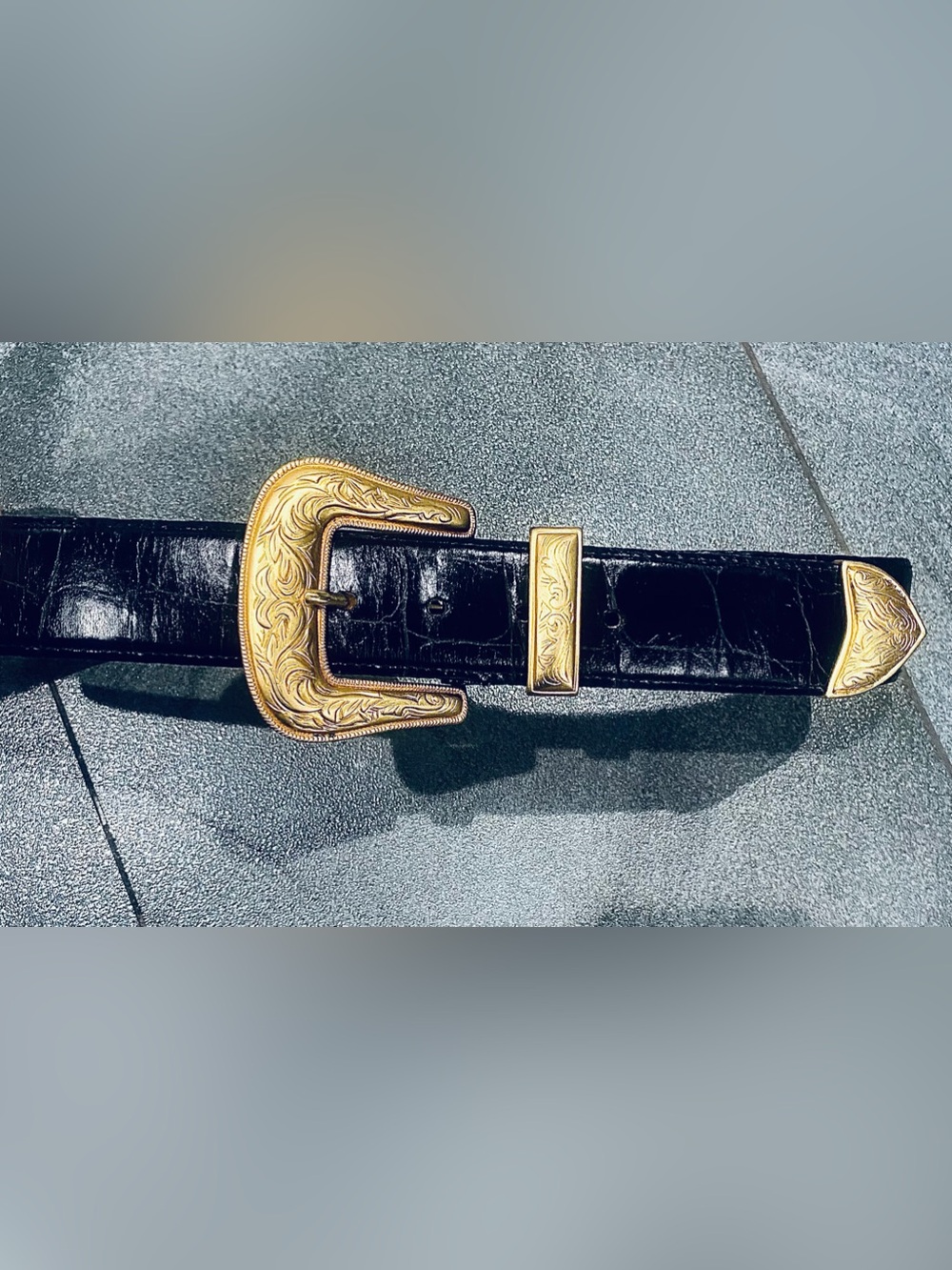 Vintage Avignon Black Leather Belt Gold tone western etched buckle